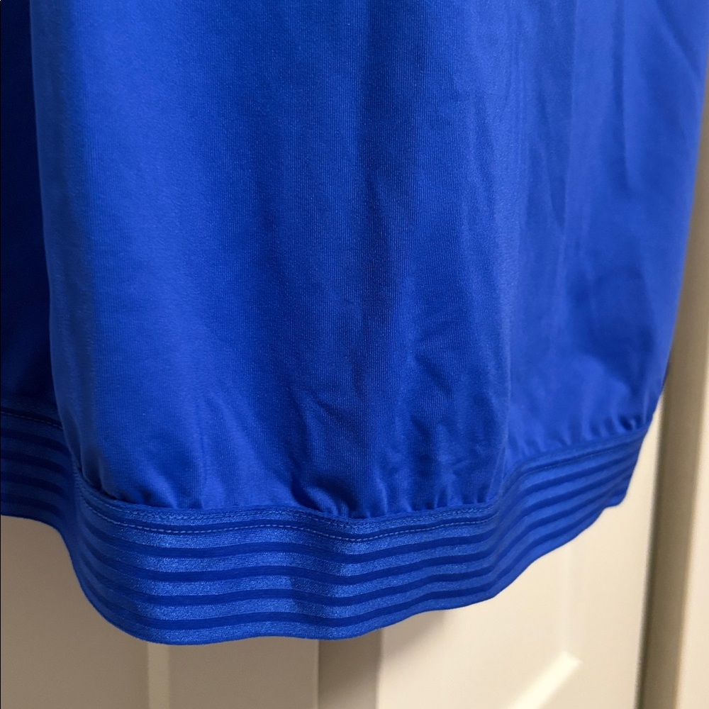 NEW [Athleta] Cross Back Adjustable Swim Tankini Top in Yacht Blue Women’s 34B/C - Picture 7 of 12